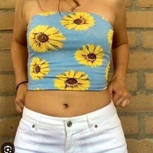 NWOT SHEIN Sunflower Tube Top, Size M 🌻